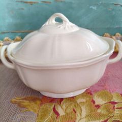 Wedgewood Queens Tureen