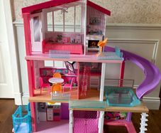 Barbie Dream House