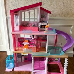Barbie Dream House