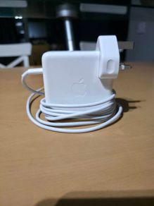 Apple 96w power adapter+ Usb C 2M Cable