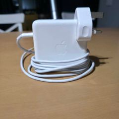 Apple 96w power adapter+ Usb C 2M Cable