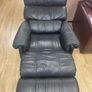 Black Leather Recliner Image 4