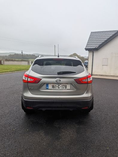 2016 Nissan Qashqai