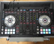 Pioneer DDJ-SX2 & Flight Case