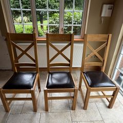 Set of 8 Solid Oak Dining Chairs