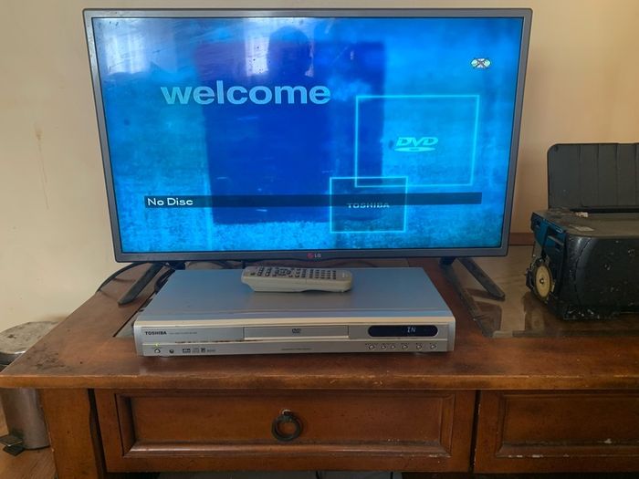DVD Player with remote