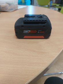 Bosch GBA 18v 5.0AH Professional 18v 5.0 lion cool pack battery