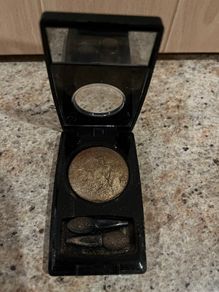 Bronze Eye Shadow