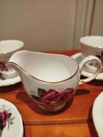 Gainsborough Bone china tea. Set