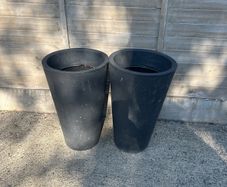 Pair of grey plastic garden pots/planters