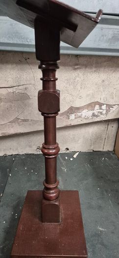 Stand