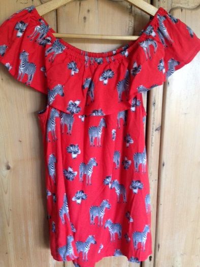 Red Herring off the shoulder top size 12