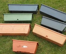 7 Oblong window ledge pots