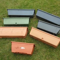7 Oblong window ledge pots