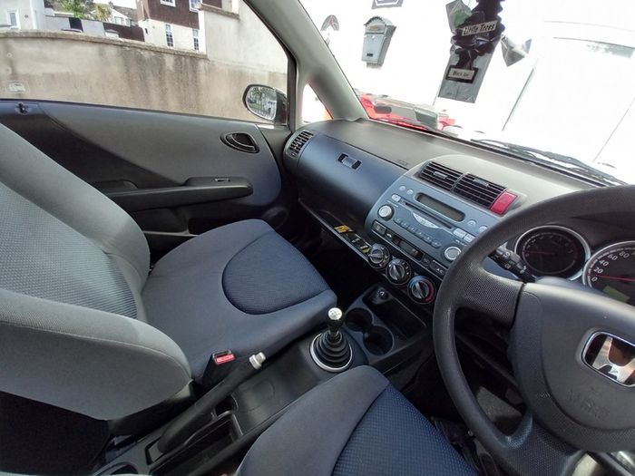 2006 Honda Jazz