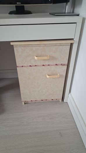 chest of drawer