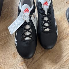 Brand new rugby boots size 7 - labels still attached