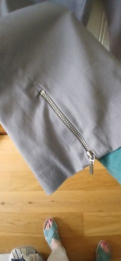 Grey Gallery Cropped Trousers
