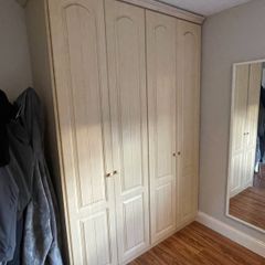 wardrobe