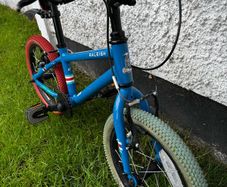 Kids Raleigh Bike Age 4-8