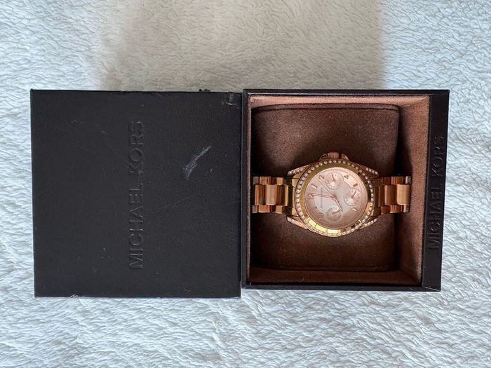 Michael Kors MK5613 Blair Rose Gold Watch with Original Box