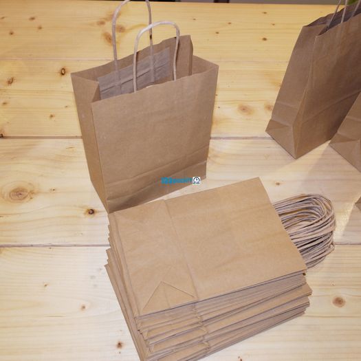 Lot of 40 pcs Eco friendly Top quality brown carrier bags twisted handles size 18 cm x 8 cm x 24 cm  Job Lot 40 pcs for gifts, presents, shops, retail, kraft shops valentine's day