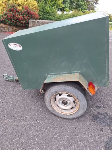 Dog Trailer