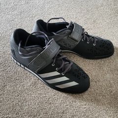 Adidas powerlift shoes size 10