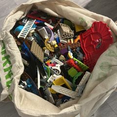 Large bag of Lego with figures