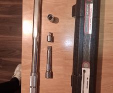 Simply 1/2 inch ratchet torque wrench