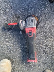 Milwaukee 125mm Grinder