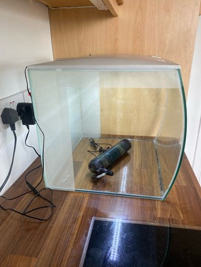 60 litre fish tank