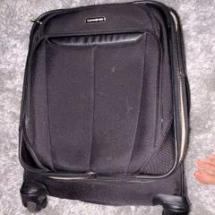 Samsonite Black Softside 4-Wheel Spinner Suitcase