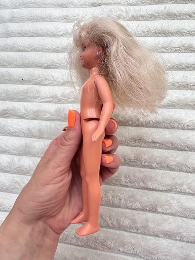 Mattel 1991 Barbie's Barbie Little Sister Stacie Doll Mattel approx. 19 cm. Used Please see photos