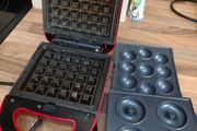 Waffle maker