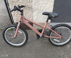 Girls bike