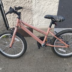 Girls bike