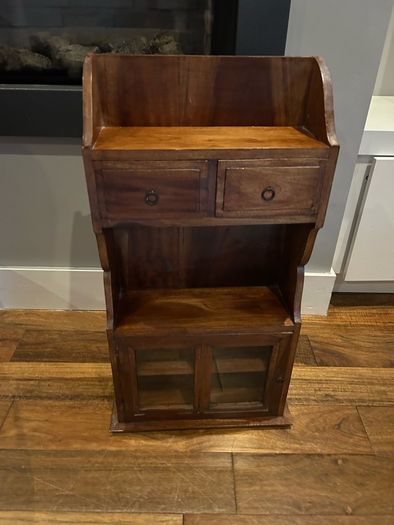 display cabinet