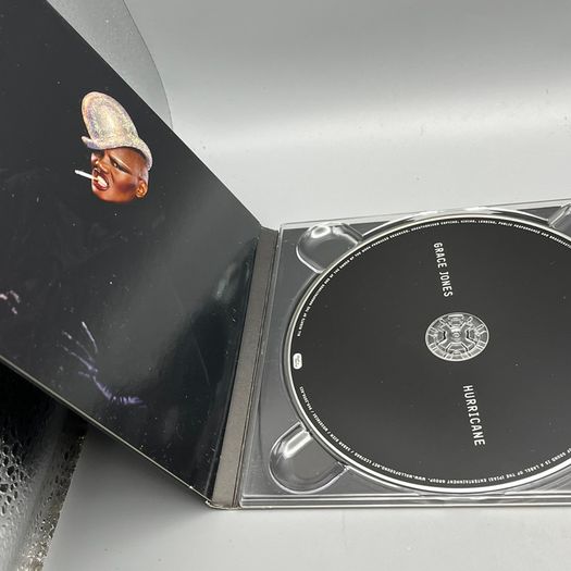 GRACE JONES - Hurricane/Dub (2CD) - OOP with Booklet