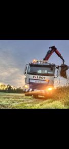 Grab truck Driver