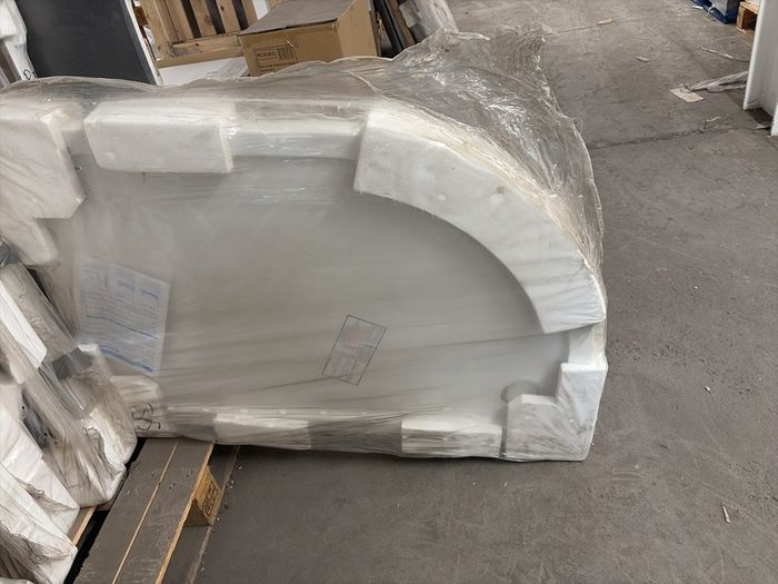 1200x800 tray left hand offset quad