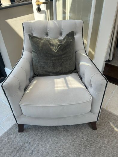 DFS Armchair | Excellent Condition