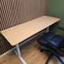 computer desk - height adjustable Image 2