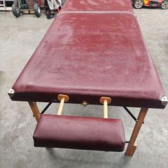Massage table
