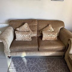 Full apartment content