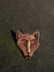 Small Woolf Pin / Brooch