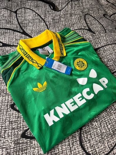 Celtic Jersey Kneecap (New)