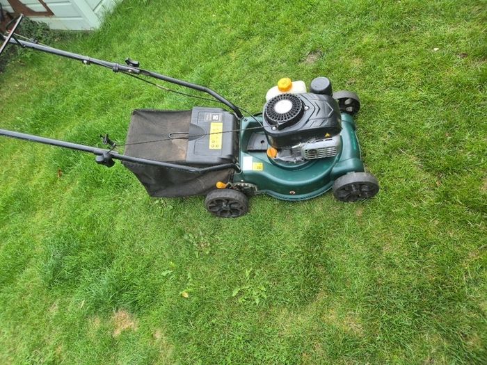 Petrol push lawnmower