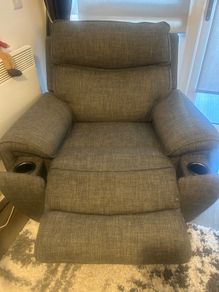 Beautiful recliner Chair
