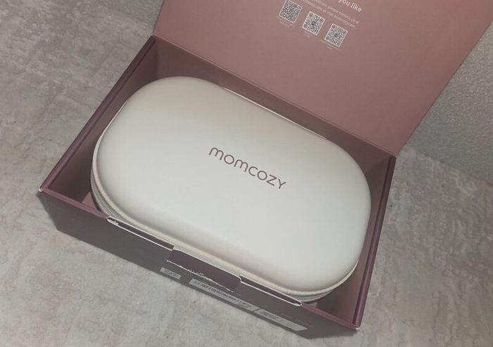 Momcozy M6 Hands-free Breast Pump and Cooler